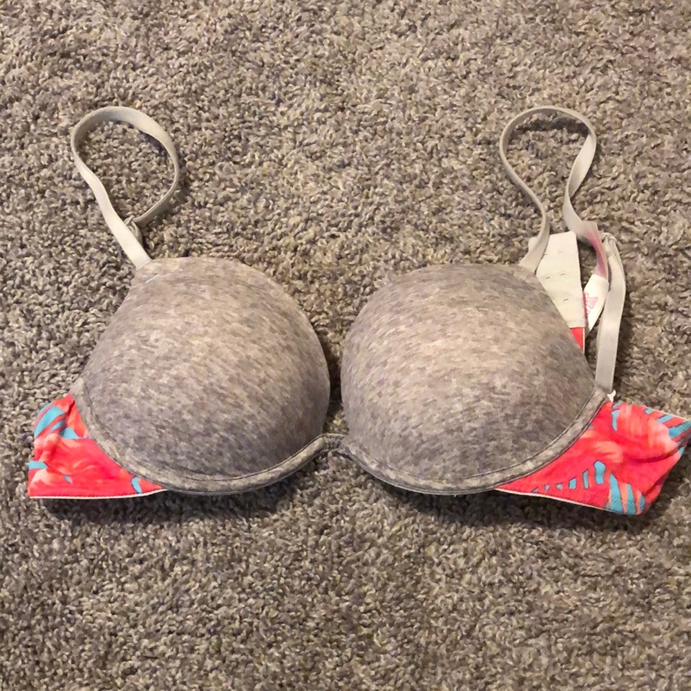 34B wear everywhere Super Push-up